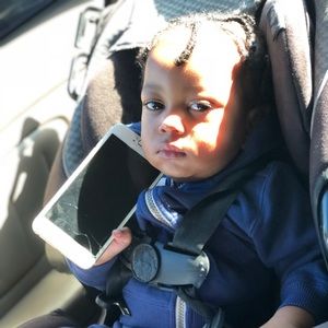 Meet your Posher, Leslie